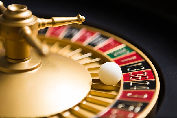 dukunslot Live Game Shows broadcast interface with live host and real-time player selections